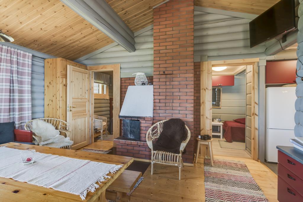 Hyvoelaen Talo Bed & Breakfast Ahtari Luaran gambar